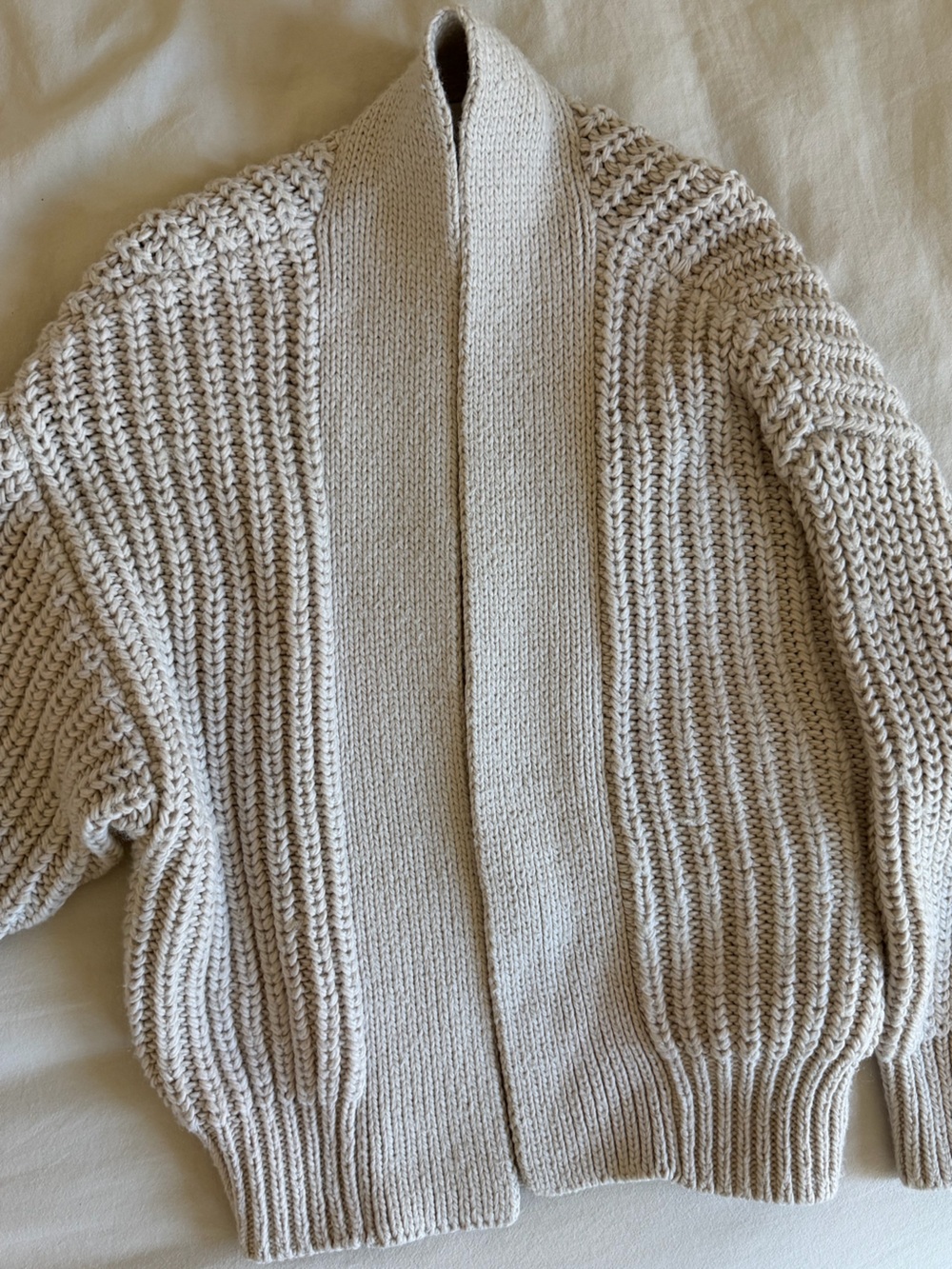H&M Cozy Chunky Knit Sweater - Cream/tan 5% Wool